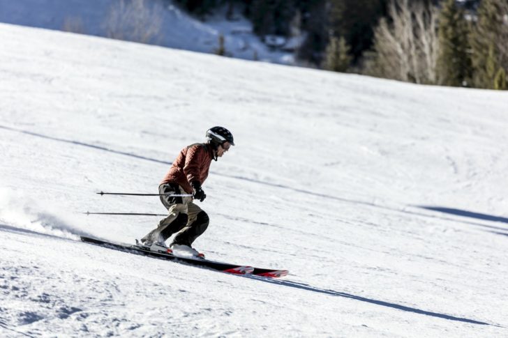 skiing-3728676_1920 (1)